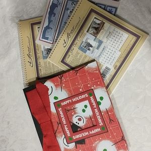 NWOT Scrapbook Gift Set: 2 Mini DIY Calendars and Holiday Memories album